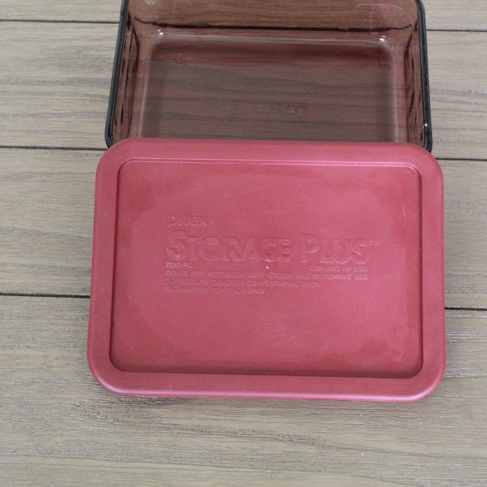 Pyrex Corning Clear Glass Container